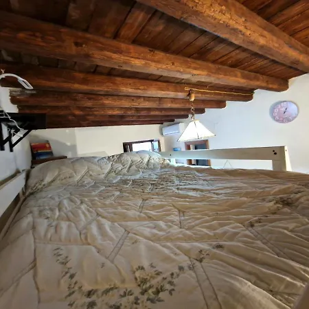 Old Town Loft - *